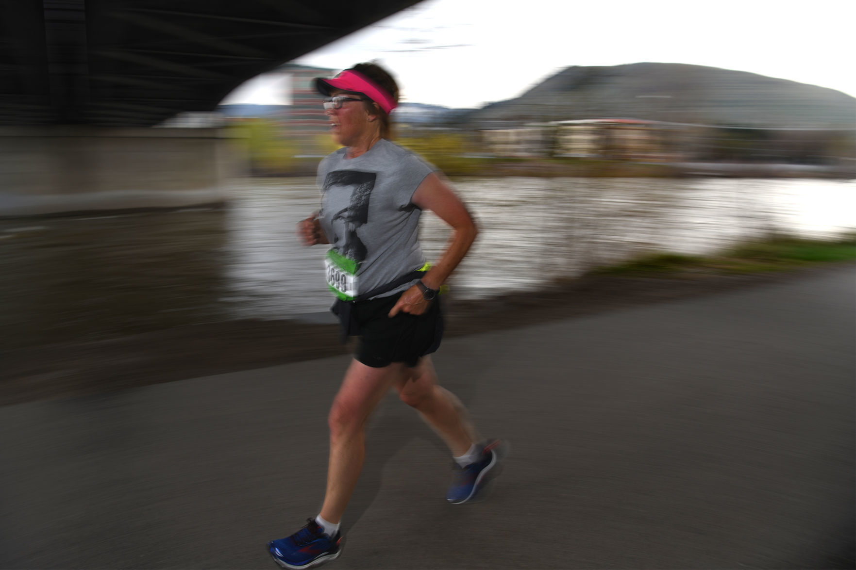 Riverbank Run-02-tm.JPG